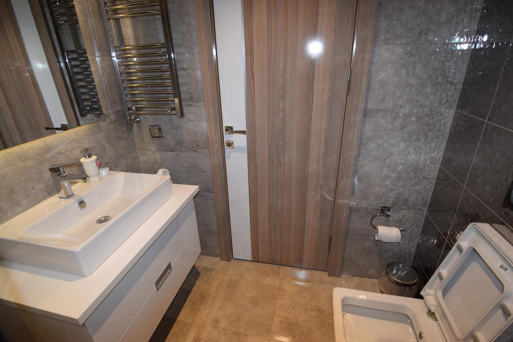 New Suites Истанбул Екстериор снимка